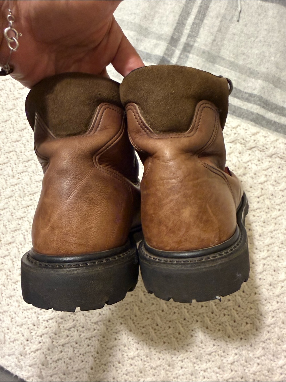 Red wing Women’s Brown Leather Ankle Boots Rugged Lace up Booties size 8 - Picture 6 of 8